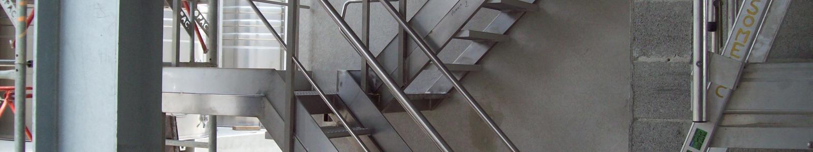 Escalier inox sur mesure avec mise en conformité sécurité